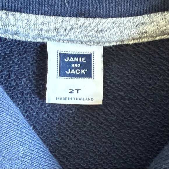 Little Boy's Casual Bundle Janie and Jack, CrewCuts, Vineyard Vines 2T, 24Months - Picture 6 of 15